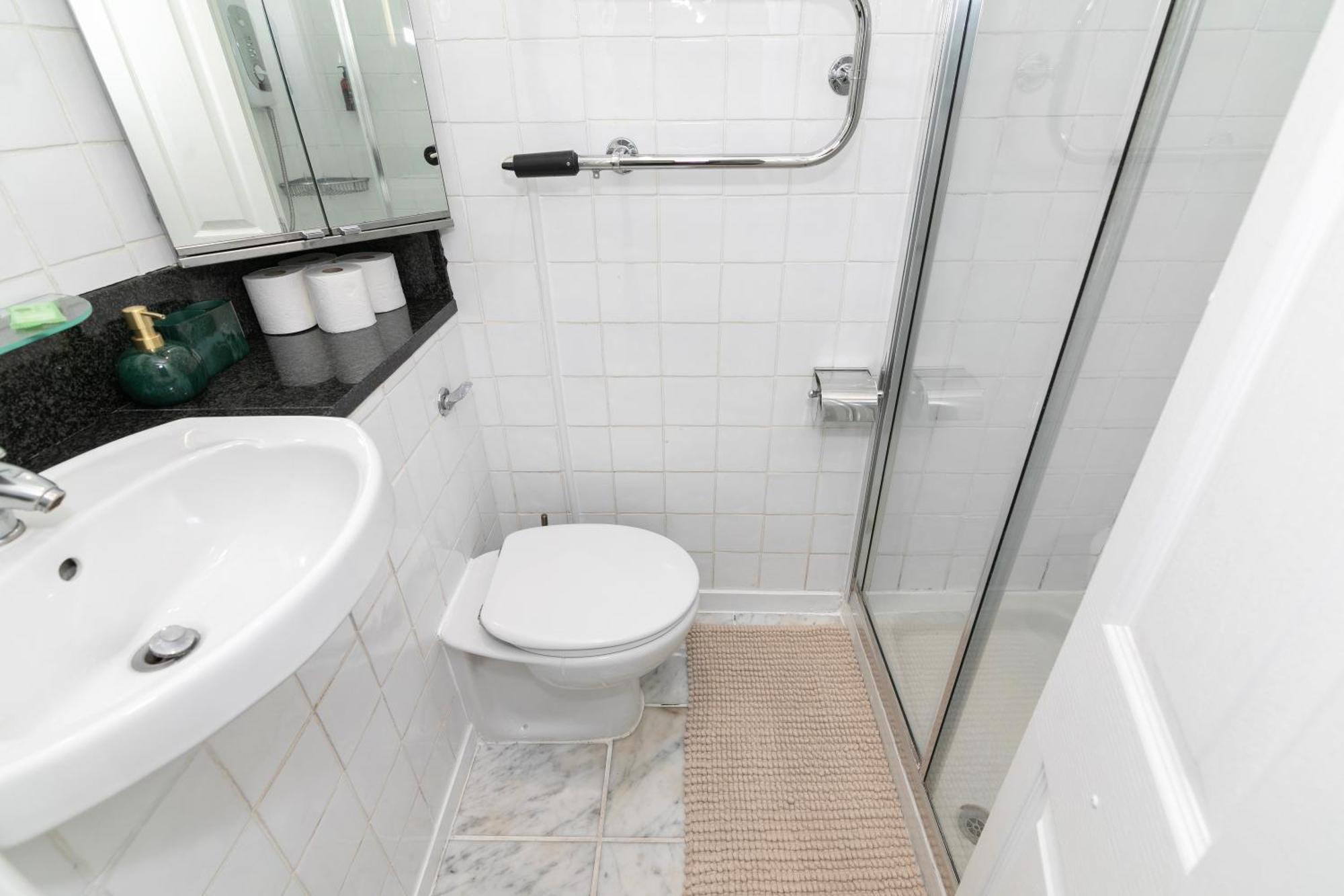 Cosy Flat 5 Min From Holland Park Station! London公寓 外观 照片